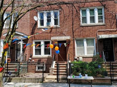 131-29 135th St, South Ozone Park, NY, 11420