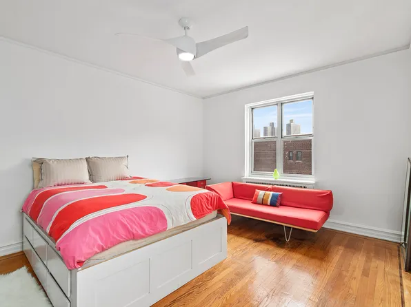 100 Bennett Avenue image 3 of 4