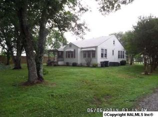 603 Brockway Rd, Owens Cross Roads, AL 35763