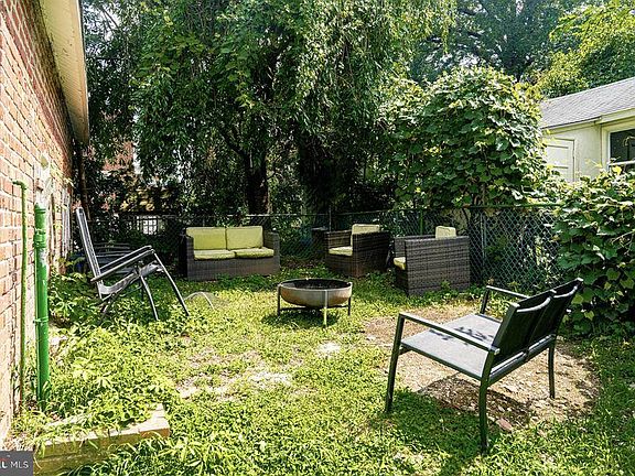 5th image of 3224 Marshall Rd