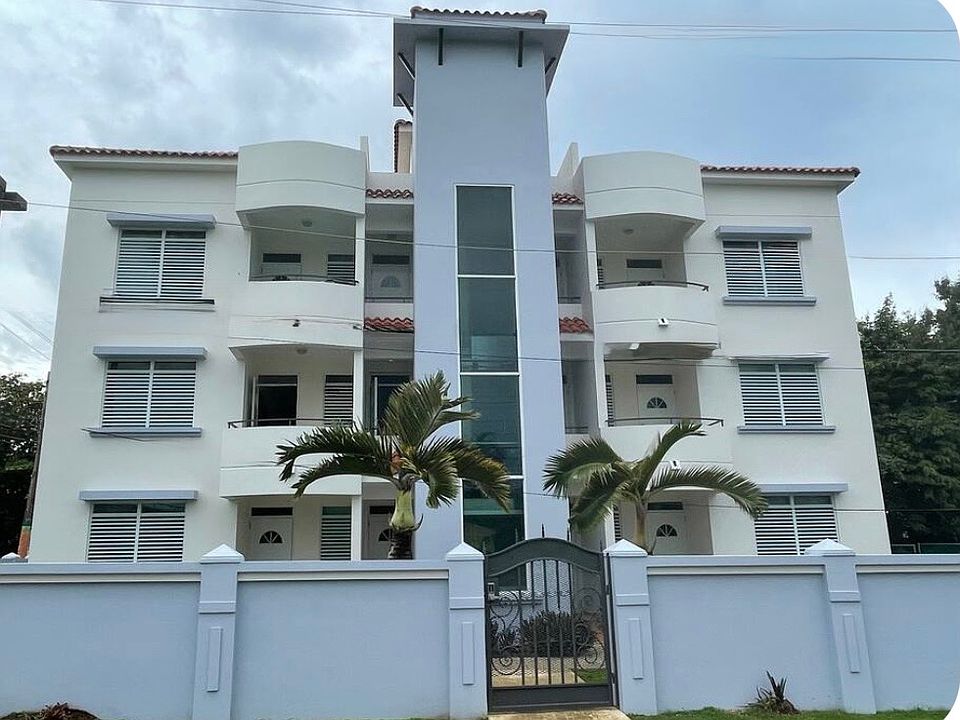 Front of the building. Apt 2A ,2nd floor, left side. Elevator and pedestrian gate
