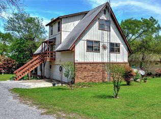 135 Camelot Dr, Pottsboro, TX 75076