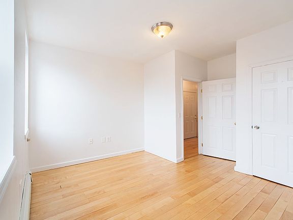 4th image of 525 Greene Ave APT 2