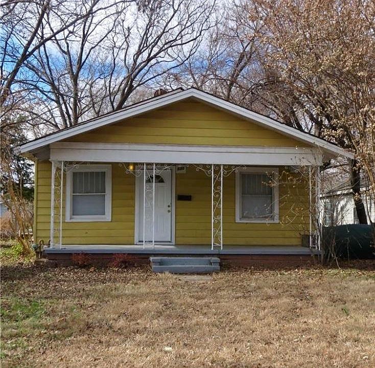 1st image of 530 N Pottenger Ave