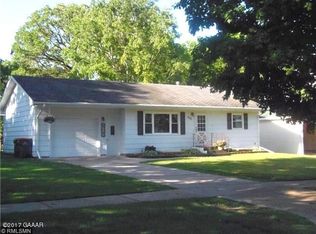 809 1st Ave SE, Long Prairie, MN 56347