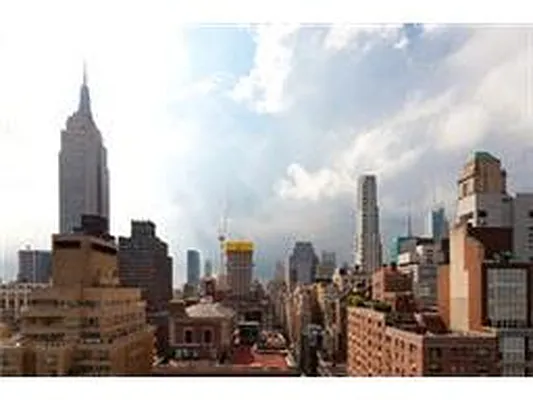Rented by Douglas Elliman | media 28