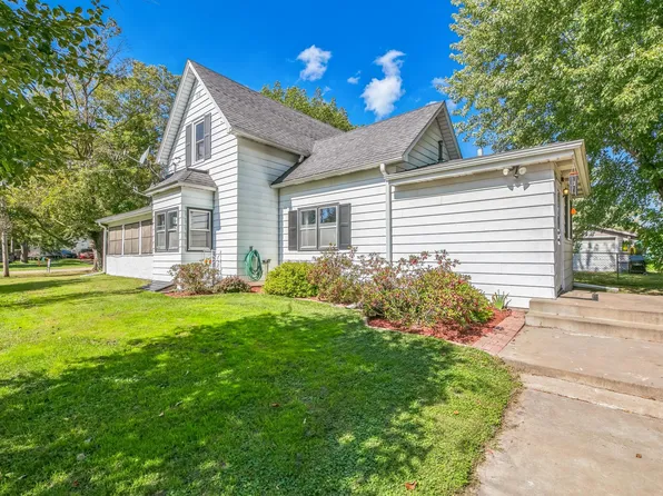 222 N Main Ave, Foreston, MN 56330