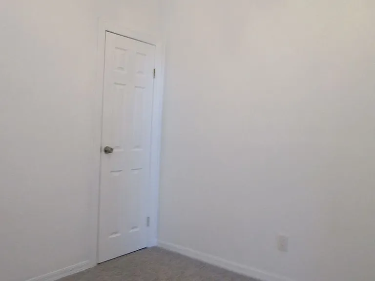 4104 SW Wendy Dr — Photo 29