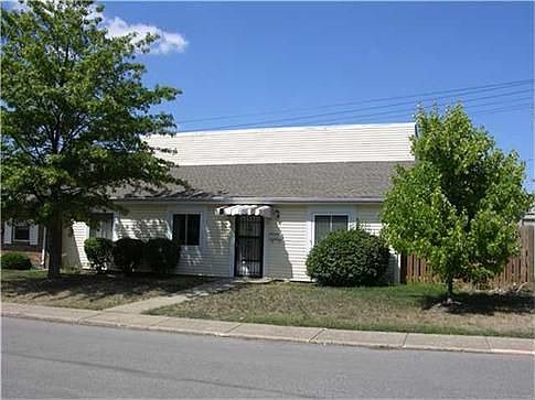 2726 Country Estates Drive