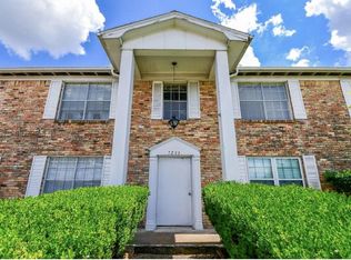7233 Beechnut St APT A, Houston, TX 77074