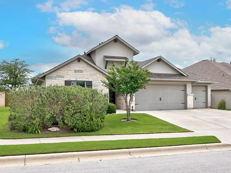 2424 Orchard Way — Photo 36