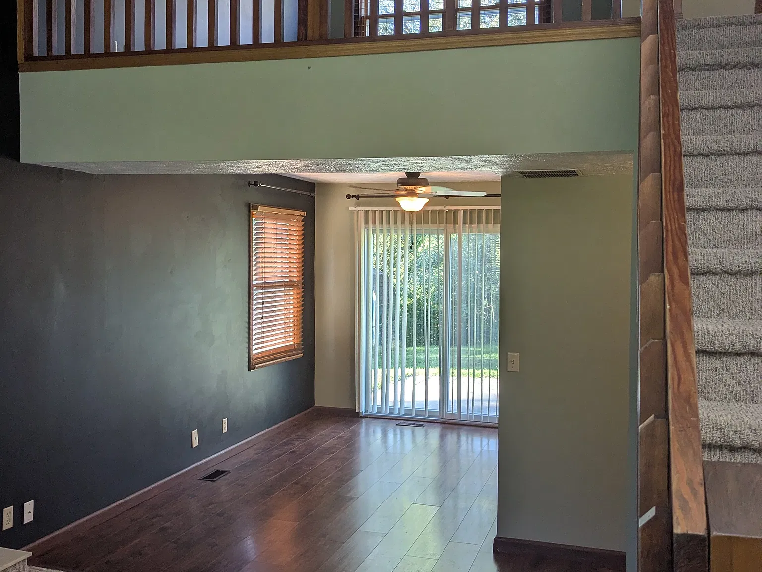 76 Opal Dr — Photo 2