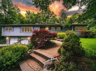 317 Ski Run Rd, Bloomingburg, NY 12721