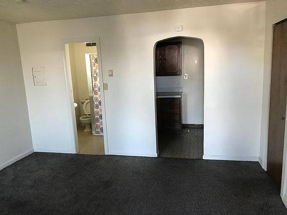 Living/Bedroom