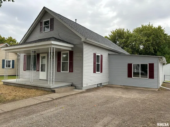 311 Washington St, Pawnee, IL 62558