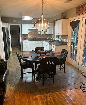 4th image of 8824 Deerland Ct