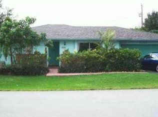 7480 SW 42nd Pl, Davie, FL 33314