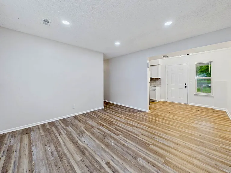 3124 Orville Ave #A — Photo 5