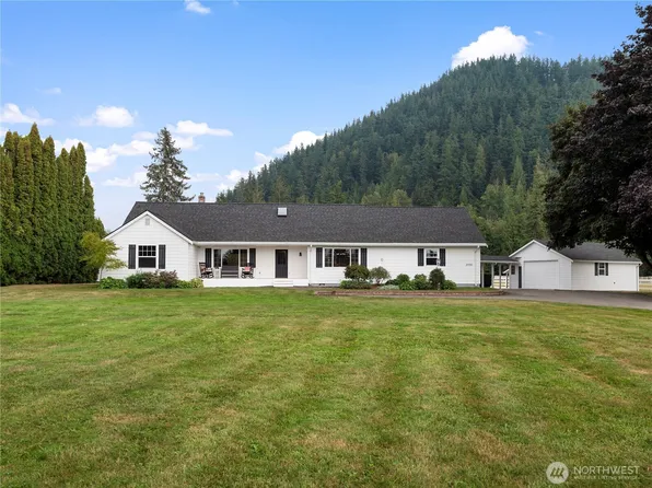 27721 SE 468th Street, Enumclaw, WA 98022