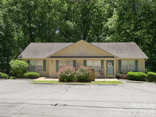 42 Queen Rd #D, Candler, NC 28715
