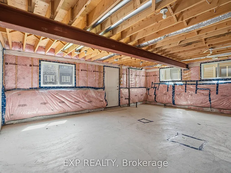 15 Bowman Cres — Photo 29