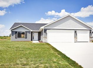 1116 10th Ave SE, Waseca, MN 56093