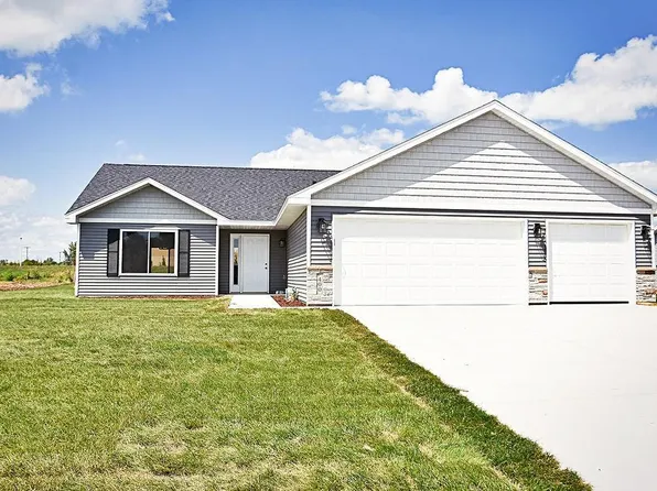 1116 10th Ave SE, Waseca, MN 56093
