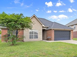 38437 Highland Terrace Ave, Denham Springs, LA 70706