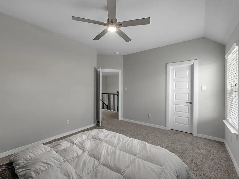 1569 Sunrise Gables Dr — Photo 29