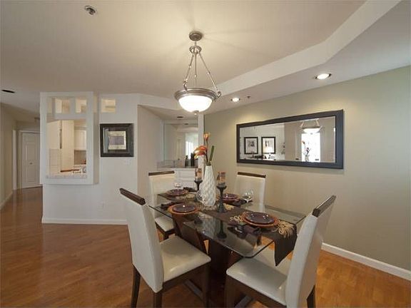 3rd image of 365 Forest Ave APT 4C
