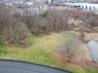 1041 Augusta Cir, North Huntingdon, PA