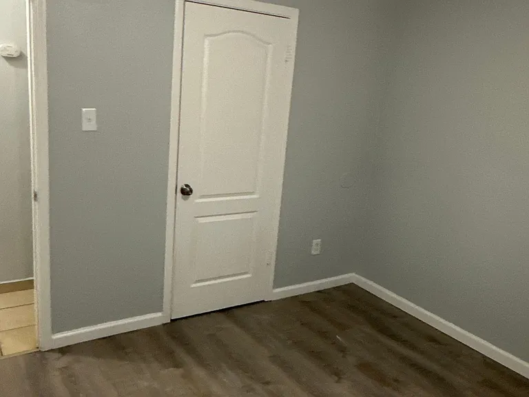 328 Rhode Island St NE — Photo 16