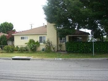 1st image of 14518 Cabell Ave