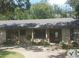5107 Seminole Dr, Granbury, TX 76049