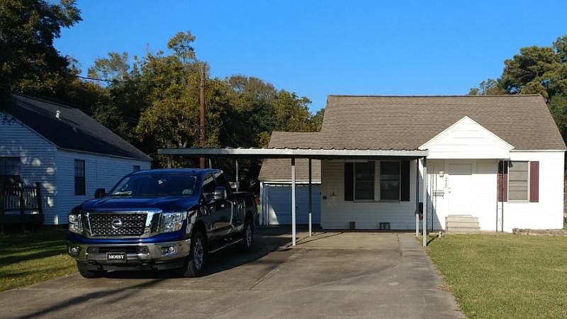 1st image of 230 Hill Terrace Dr