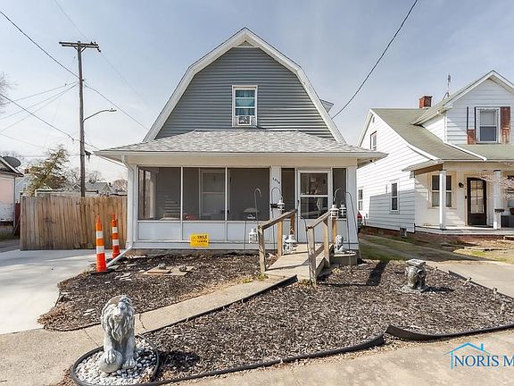 4th image of 1018 Salem St