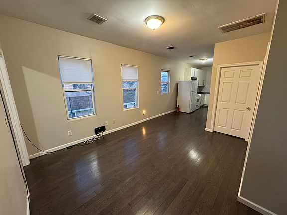 2nd image of 613 Carnegie St Floor 2