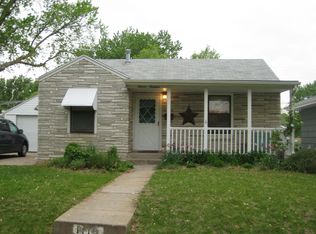 1119 N Hewett Ave, Hastings, NE 68901