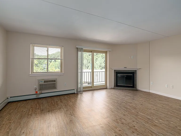 340 Media Station Rd — Photo 42