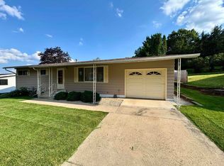 705 Rural Ave, Decorah, IA 52101