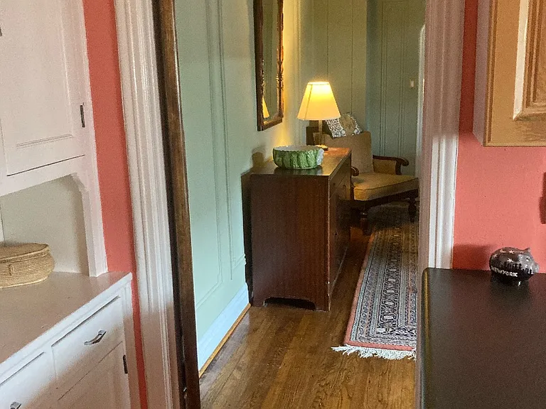 4440 Lindell Blvd #904 — Photo 4