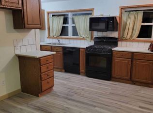 61 East Ave APT 2, Wellsboro, PA 16901