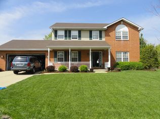 122 Saint Sabre Dr, Swansea, IL