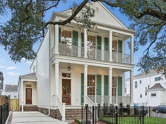 4th image of 801 Napoleon Ave
