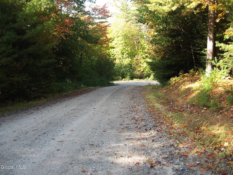 4th image of 14 Granite Ridge Road