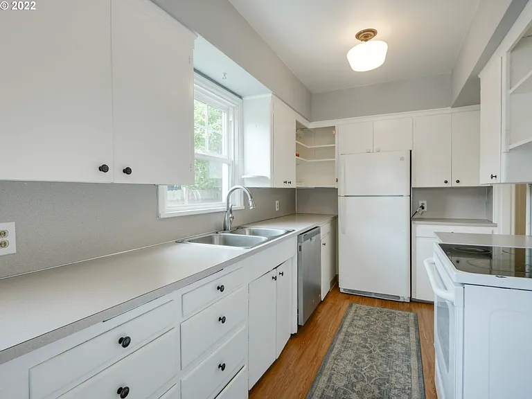7236 N Newell Ave — Photo 13