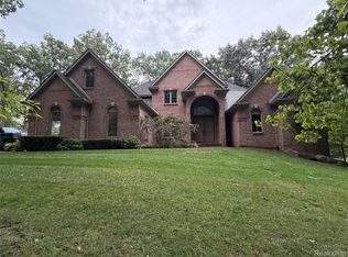 6615 Laken Ave, Imlay City, MI 48444