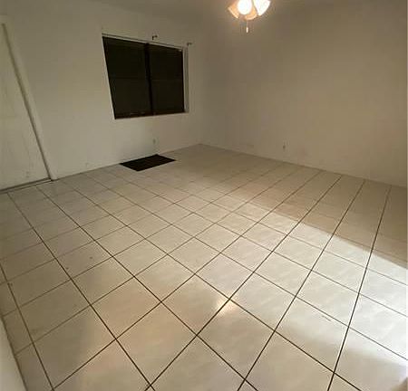 2nd image of 5832 Taft St #5832