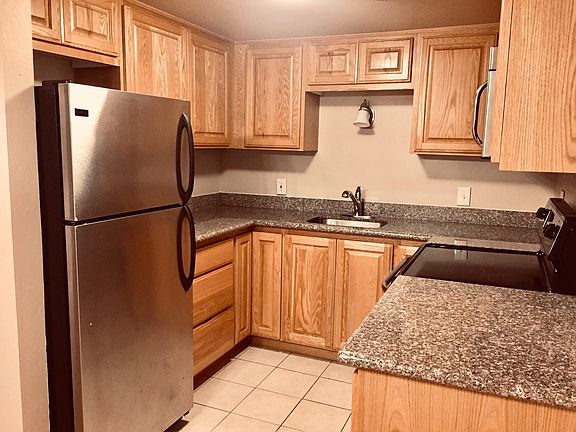 3rd image of 718 N 4th St APT 19