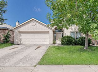 12328 Rolling Ridge Dr, Burleson, TX 76028